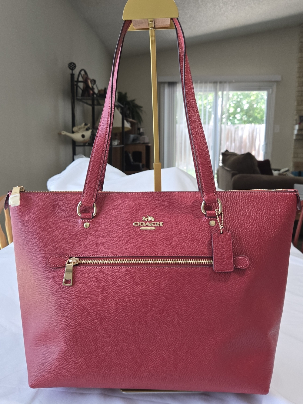 NWT COACH Red Apple Leather Gallery Tote Bag